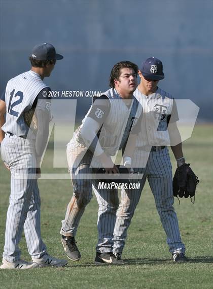 Thumbnail 3 in Thousand Oaks vs. Trabuco Hills (CIF-SS D2 Final) photogallery.