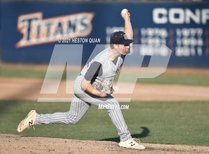 Thumbnail 3 in Thousand Oaks vs. Trabuco Hills (CIF-SS D2 Final) photogallery.