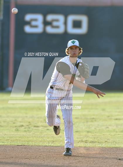 Thumbnail 1 in Thousand Oaks vs. Trabuco Hills (CIF-SS D2 Final) photogallery.