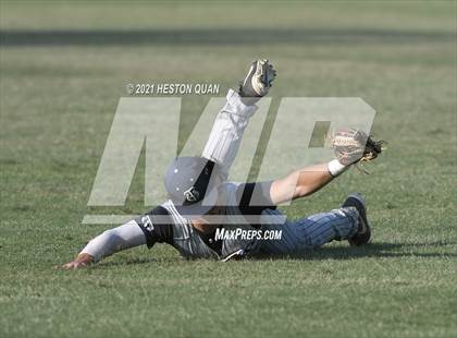 Thumbnail 1 in Thousand Oaks vs. Trabuco Hills (CIF-SS D2 Final) photogallery.