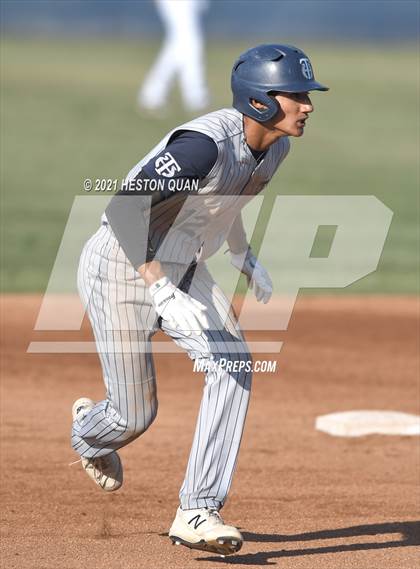 Thumbnail 1 in Thousand Oaks vs. Trabuco Hills (CIF-SS D2 Final) photogallery.