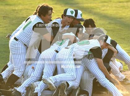 Thumbnail 1 in Thousand Oaks vs. Trabuco Hills (CIF-SS D2 Final) photogallery.