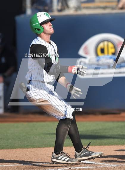 Thumbnail 1 in Thousand Oaks vs. Trabuco Hills (CIF-SS D2 Final) photogallery.
