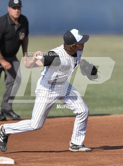 Thumbnail 3 in Thousand Oaks vs. Trabuco Hills (CIF-SS D2 Final) photogallery.