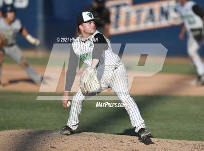Thumbnail 3 in Thousand Oaks vs. Trabuco Hills (CIF-SS D2 Final) photogallery.