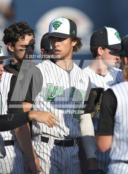 Thumbnail 3 in Thousand Oaks vs. Trabuco Hills (CIF-SS D2 Final) photogallery.