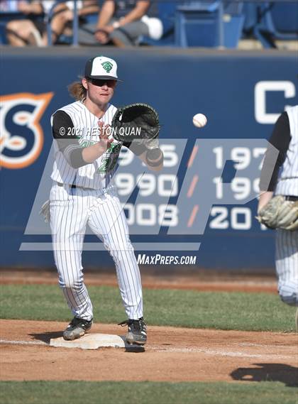 Thumbnail 1 in Thousand Oaks vs. Trabuco Hills (CIF-SS D2 Final) photogallery.