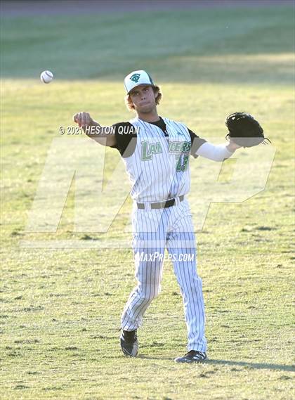 Thumbnail 1 in Thousand Oaks vs. Trabuco Hills (CIF-SS D2 Final) photogallery.