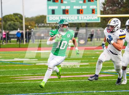 Thumbnail 2 in Massapequa @ Farmingdale  photogallery.