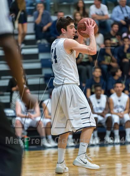 Thumbnail 2 in East Central vs. O'Connor (UIL 5A Bi-District Playoff) photogallery.