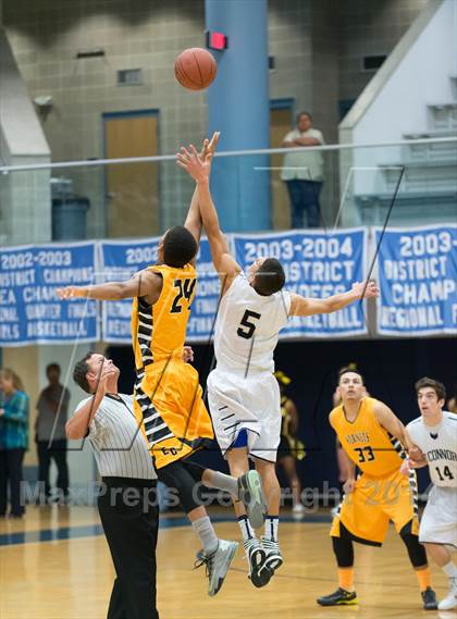 Thumbnail 1 in East Central vs. O'Connor (UIL 5A Bi-District Playoff) photogallery.