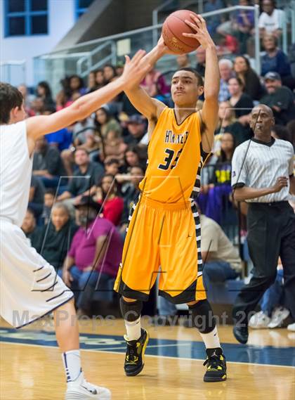 Thumbnail 3 in East Central vs. O'Connor (UIL 5A Bi-District Playoff) photogallery.