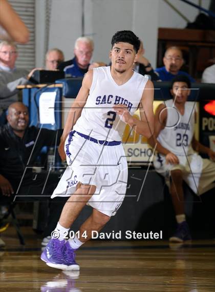 Thumbnail 1 in Berkeley vs. Sacramento (Gridley Invitational) photogallery.