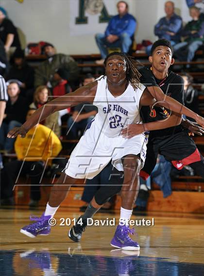 Thumbnail 3 in Berkeley vs. Sacramento (Gridley Invitational) photogallery.