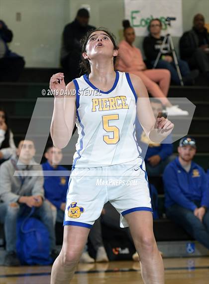 Thumbnail 2 in American Canyon vs. Pierce (Ram Jam Winter Classic) photogallery.