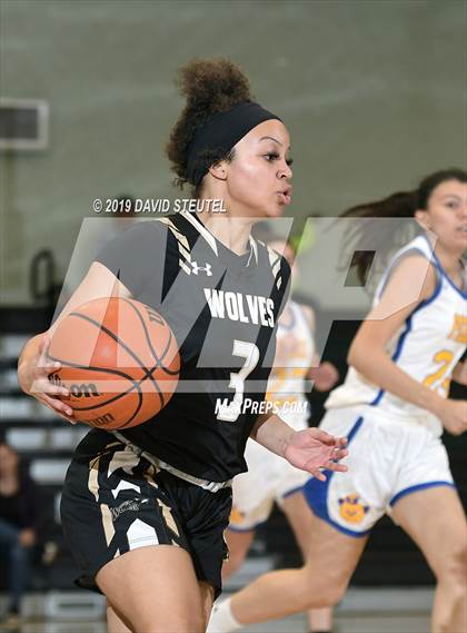 Thumbnail 3 in American Canyon vs. Pierce (Ram Jam Winter Classic) photogallery.