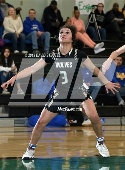 Thumbnail 2 in American Canyon vs. Pierce (Ram Jam Winter Classic) photogallery.