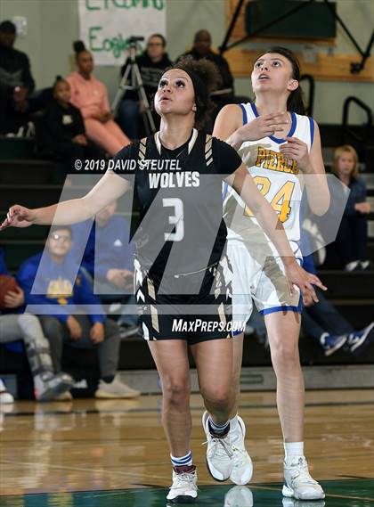 Thumbnail 3 in American Canyon vs. Pierce (Ram Jam Winter Classic) photogallery.