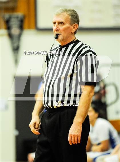 Thumbnail 2 in South San Francisco vs. Brookside Christian (Lamorinda Classic) photogallery.
