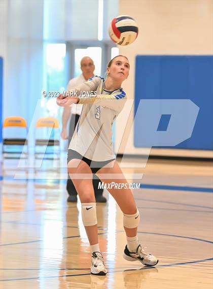 Thumbnail 1 in Phoenix Country Day vs. Scottsdale Preparatory Academy photogallery.