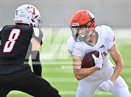 Thumbnail 1 in Bridgeland vs. Tomball (6A DII Region II Final) photogallery.