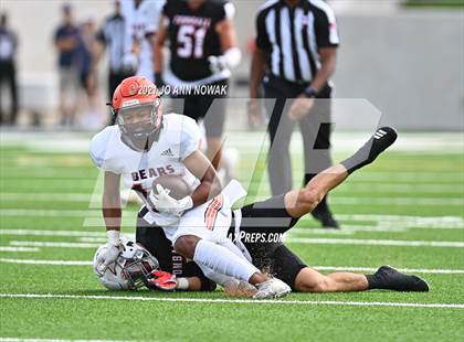 Thumbnail 1 in Bridgeland vs. Tomball (6A DII Region II Final) photogallery.