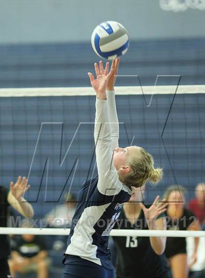 Thumbnail 2 in Granite Bay vs. Vista del Lago (Nor Cal Classic) photogallery.