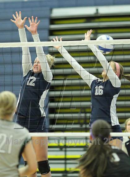 Thumbnail 3 in Granite Bay vs. Vista del Lago (Nor Cal Classic) photogallery.