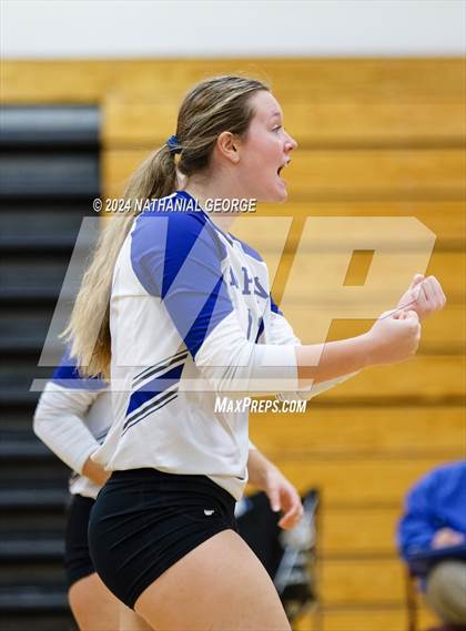 Thumbnail 1 in Marian vs. Millard West photogallery.