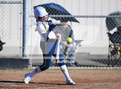 Thumbnail 2 in Los Alamitos vs. Millikan photogallery.