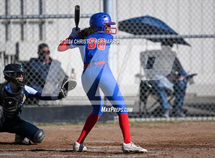 Thumbnail 2 in Los Alamitos vs. Millikan photogallery.