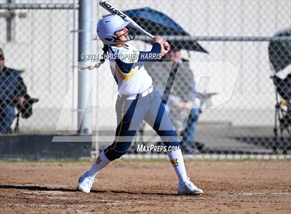 Thumbnail 3 in Los Alamitos vs. Millikan photogallery.