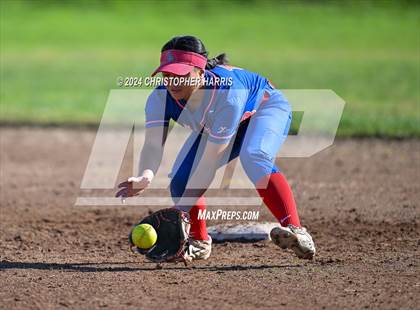 Thumbnail 2 in Los Alamitos vs. Millikan photogallery.