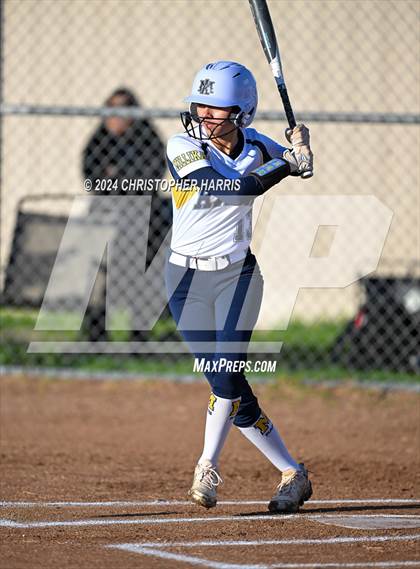 Thumbnail 1 in Los Alamitos vs. Millikan photogallery.