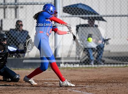 Thumbnail 3 in Los Alamitos vs. Millikan photogallery.