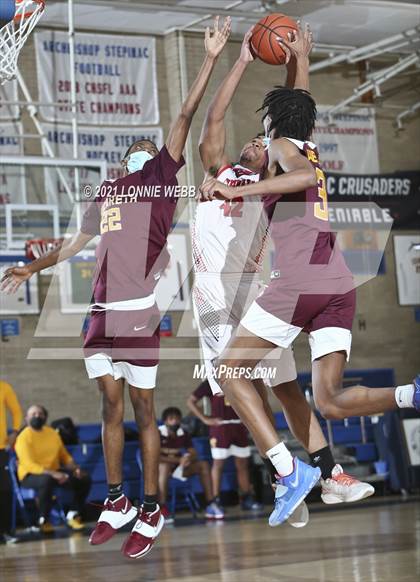 Thumbnail 3 in Nazareth vs LaSalle Academy (CHSAA Spring Tournament) photogallery.