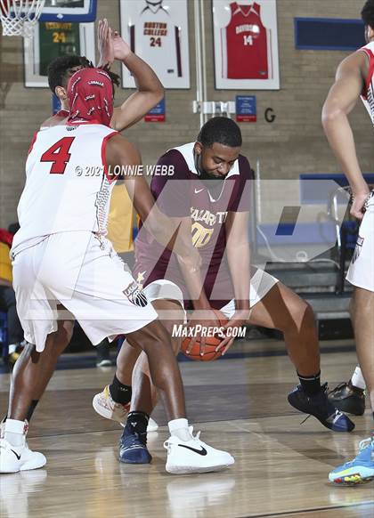Thumbnail 3 in Nazareth vs LaSalle Academy (CHSAA Spring Tournament) photogallery.