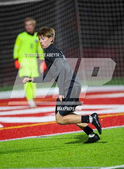 Thumbnail 2 in Denver South @ Regis Jesuit (CHSAA 5A First Round) photogallery.