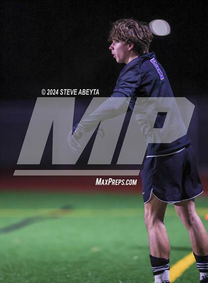 Thumbnail 3 in Denver South @ Regis Jesuit (CHSAA 5A First Round) photogallery.