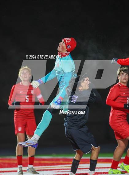 Thumbnail 3 in Denver South @ Regis Jesuit (CHSAA 5A First Round) photogallery.