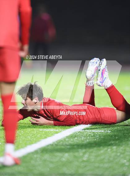 Thumbnail 1 in Denver South @ Regis Jesuit (CHSAA 5A First Round) photogallery.