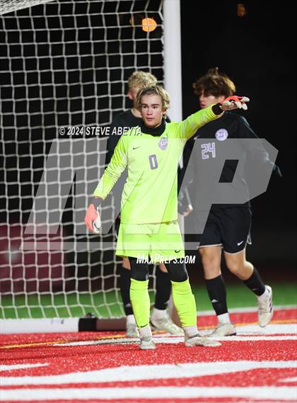Thumbnail 2 in Denver South @ Regis Jesuit (CHSAA 5A First Round) photogallery.