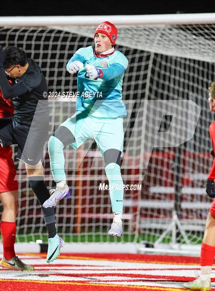 Thumbnail 2 in Denver South @ Regis Jesuit (CHSAA 5A First Round) photogallery.
