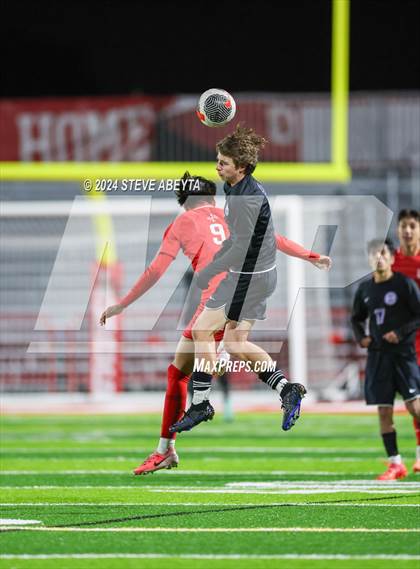 Thumbnail 2 in Denver South @ Regis Jesuit (CHSAA 5A First Round) photogallery.
