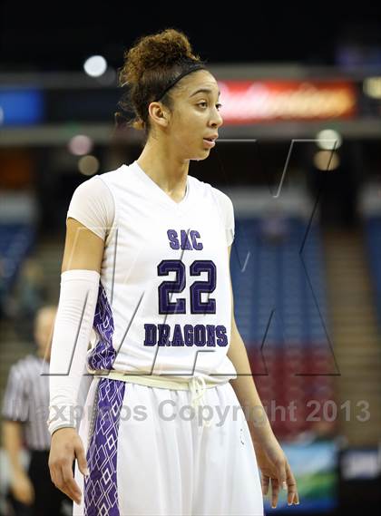 Thumbnail 3 in Sacramento vs Florin (CIF SJS D2 Final) photogallery.