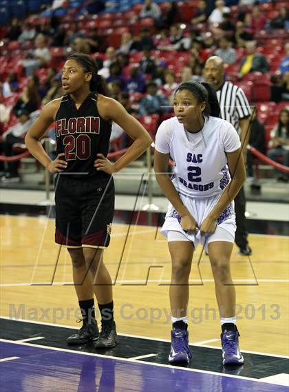 Thumbnail 1 in Sacramento vs Florin (CIF SJS D2 Final) photogallery.