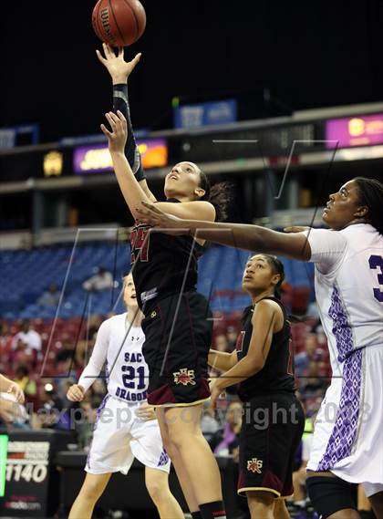 Thumbnail 1 in Sacramento vs Florin (CIF SJS D2 Final) photogallery.