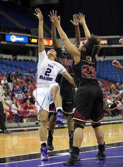 Thumbnail 3 in Sacramento vs Florin (CIF SJS D2 Final) photogallery.