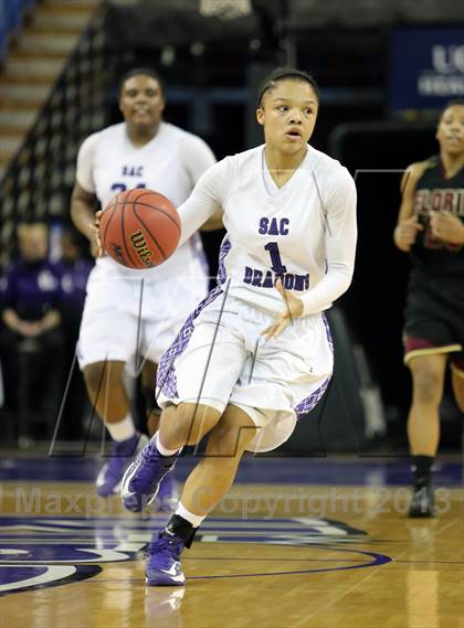 Thumbnail 3 in Sacramento vs Florin (CIF SJS D2 Final) photogallery.