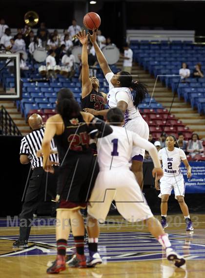 Thumbnail 1 in Sacramento vs Florin (CIF SJS D2 Final) photogallery.